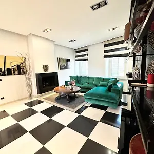 48-fourty-eight-luxury-suites.it-romehotels.com/